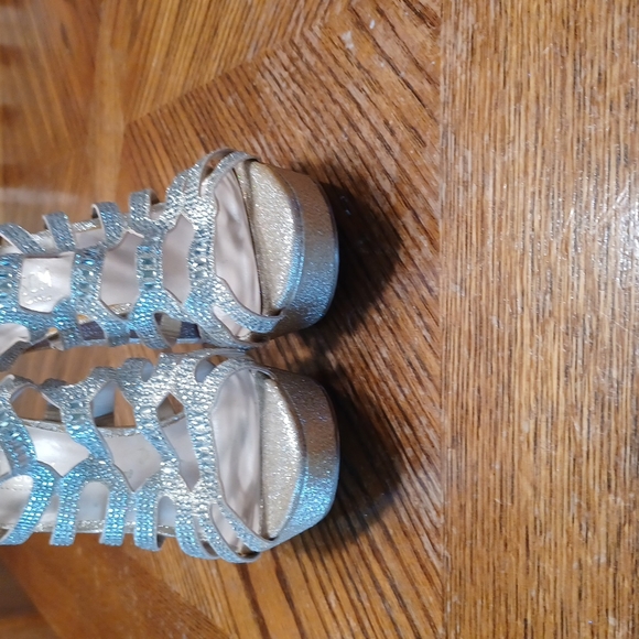 DE BLOSSOM PLATFORM HEELED SANDALS. - Picture 5 of 11